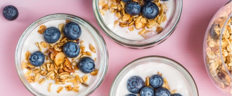 best foods for cold season: yogurt with blueberries and granola
