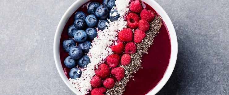 acai smoothie bowl