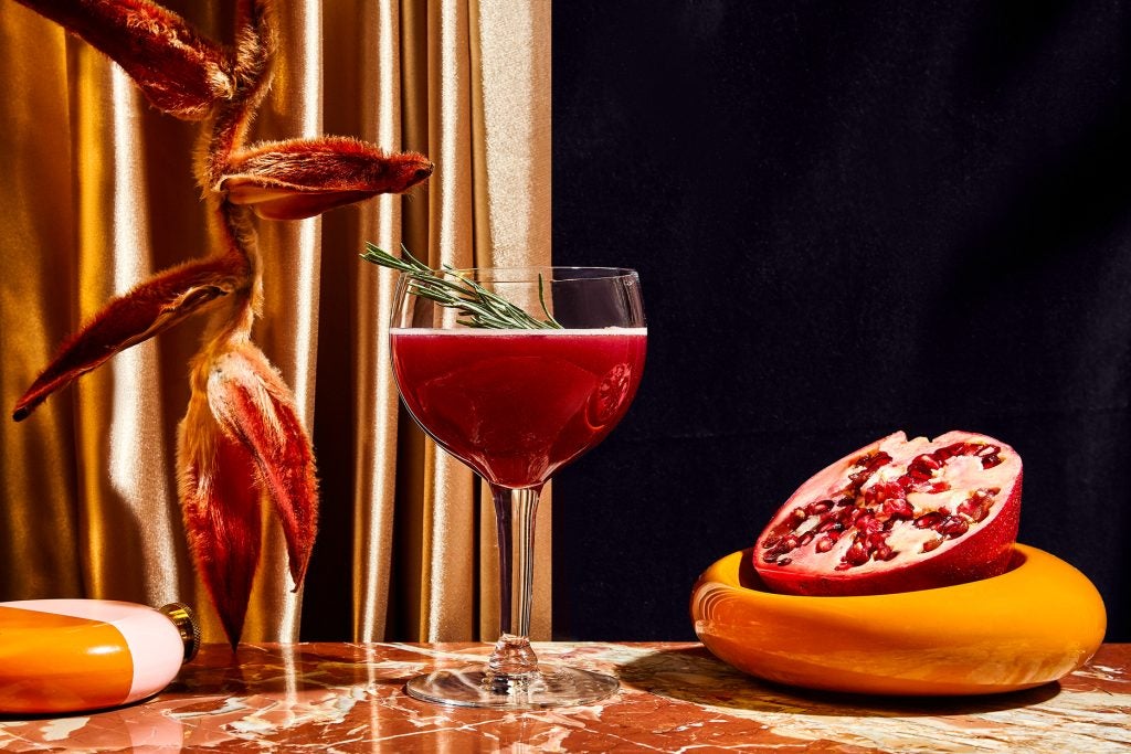 KIN Euphorics Spritz & Spice mocktail